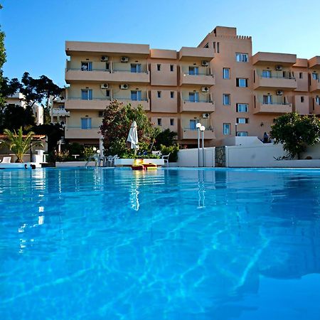 Albatross Hotel Máleme Ngoại thất bức ảnh