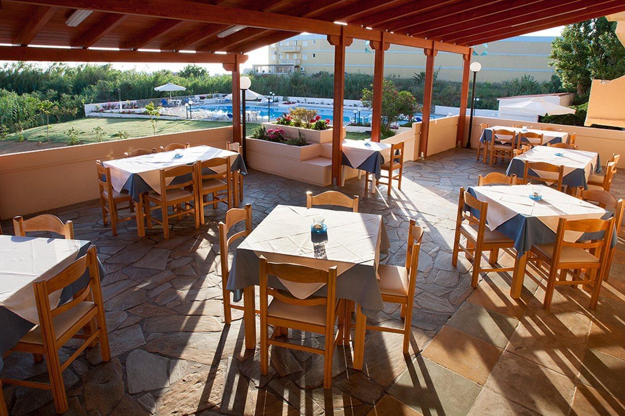 Albatross Hotel Máleme Ngoại thất bức ảnh