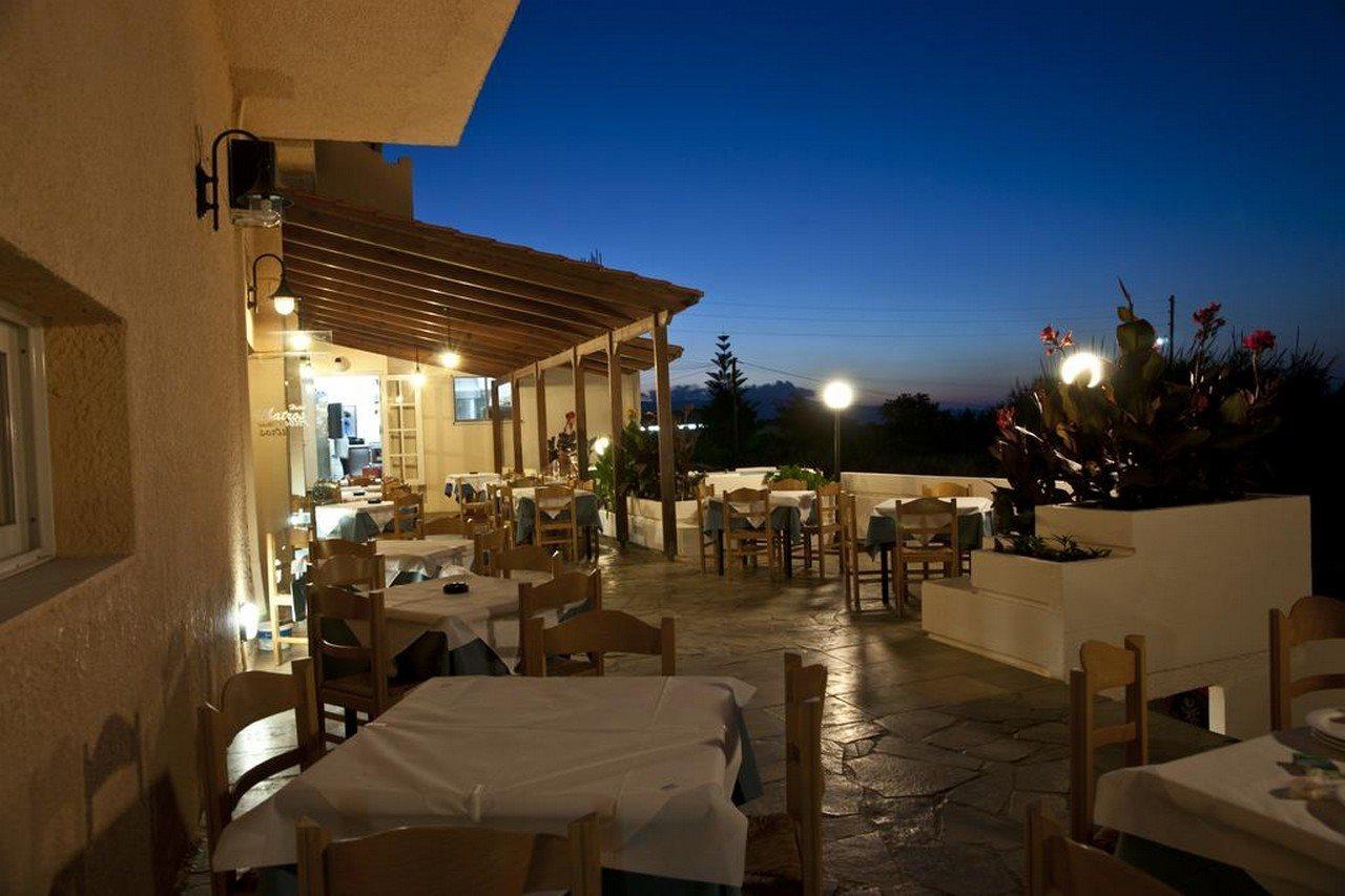 Albatross Hotel Máleme Ngoại thất bức ảnh