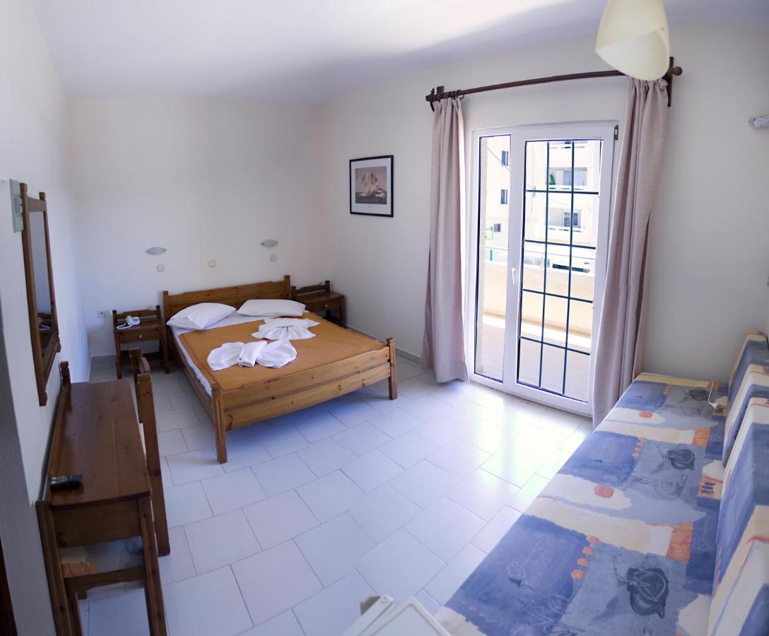 Albatross Hotel Máleme Ngoại thất bức ảnh